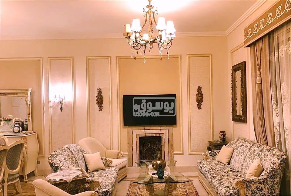 للايجار فيلا مفروشة فى موقع راقى بالشيخ زايد