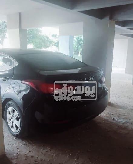 سيارة هيونداى عداد 98 الف كم للبيع فى التجمع الاول
