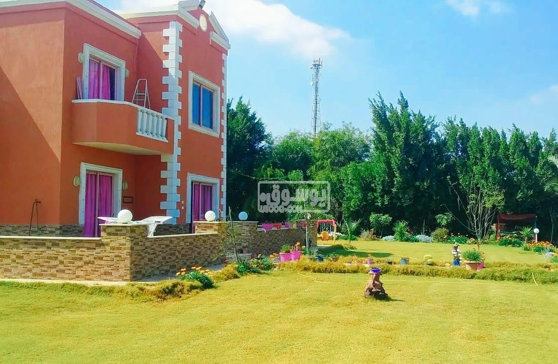 للايجارمزرعة فيلا مفروشة على مساحة 4200 م طريق مصر اسكندرية
