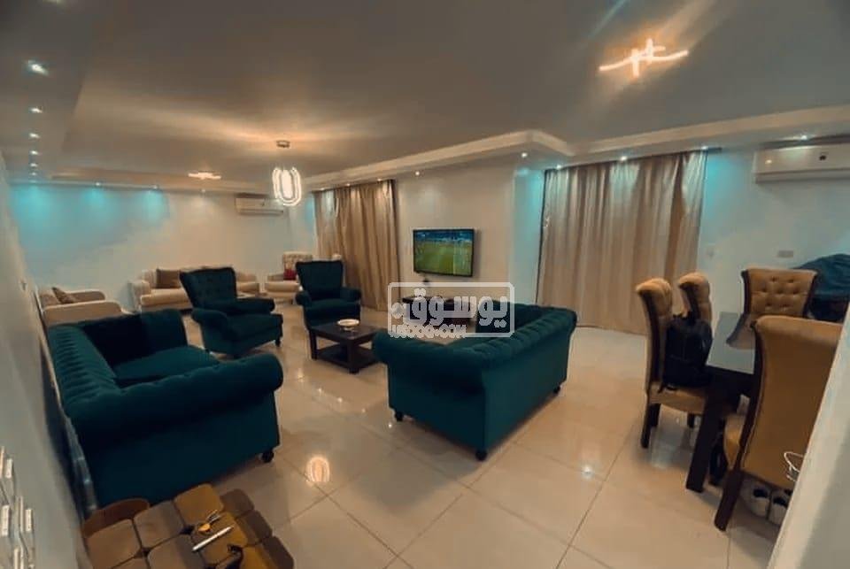 شقة للايجار مفروشة فرش كامل مودرن فى منطفة راقية بمدينة نصر