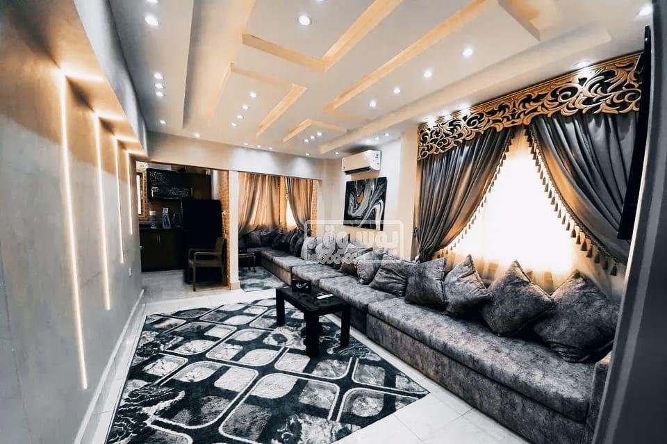 شقة للايجار تشطيب عالى مفروشة فى المهندسين