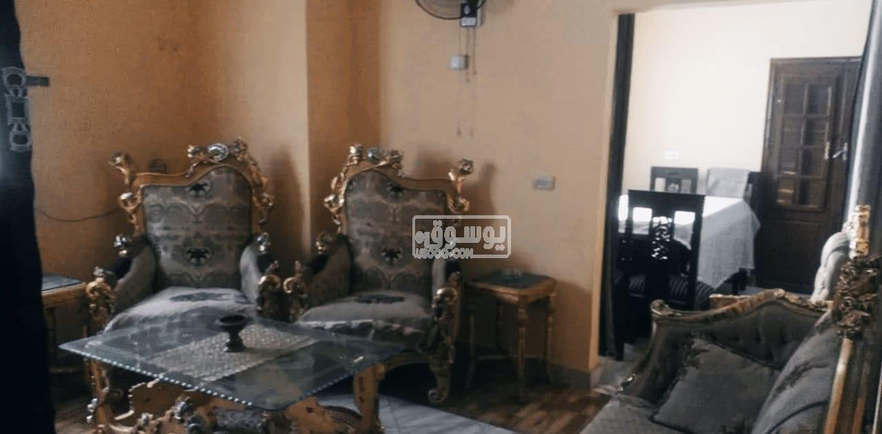 شقة دور تالت للايجار مفروشة فرش كامل فى الهرم