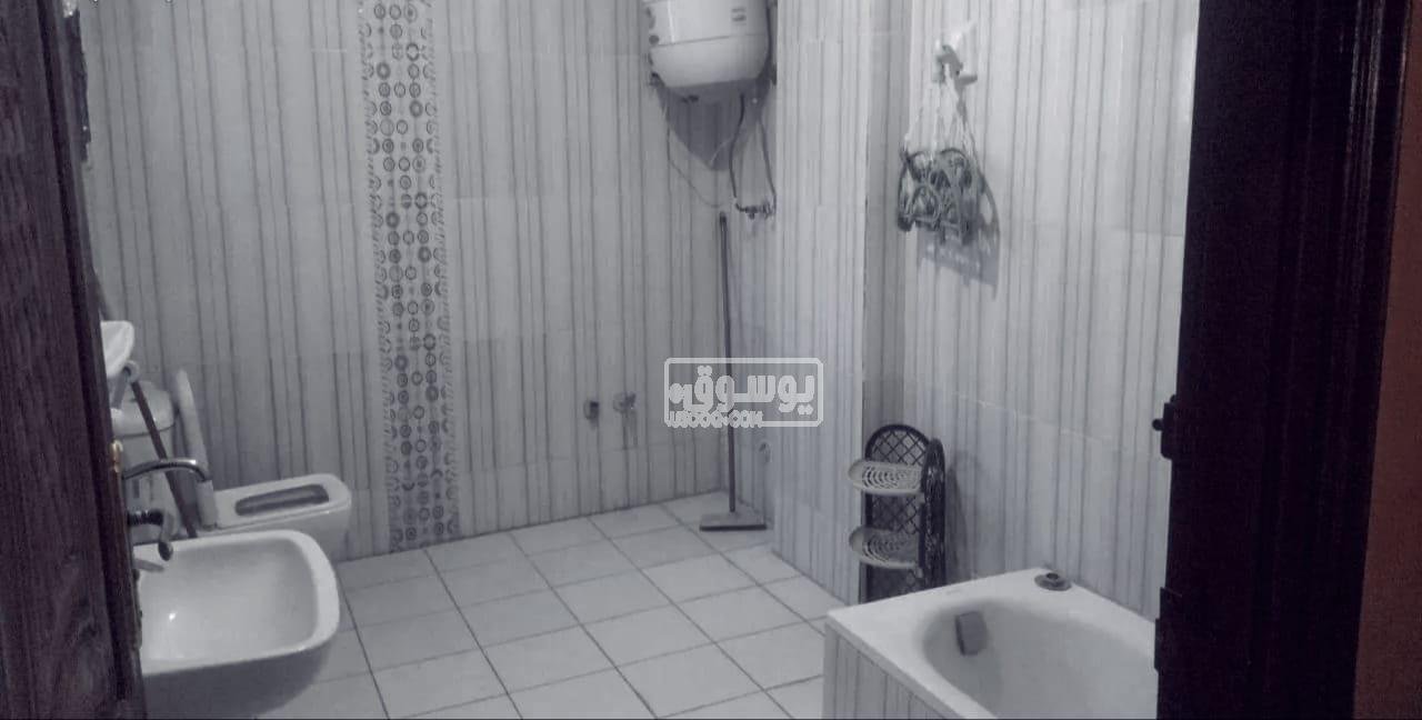 شقة دور تالت للايجار مفروشة فرش كامل فى الهرم