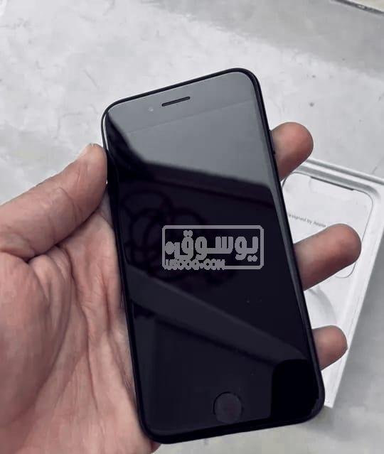 للبيع موبايل ايفون اس اى يعتبر جديد فى البساتين بالقاهرة