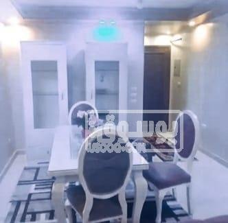 للايجار شقة مفروشة فيها جميع الكماليات فى فيصل