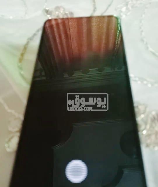 للبيع موبايل Oppo Reno 6 4G بحالة ممتازة فى المعادى