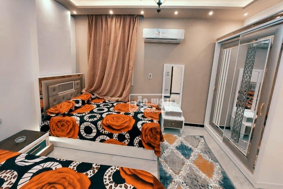 شقة للايجار فى موقع حيوى مفروشة فى مدينة نصر