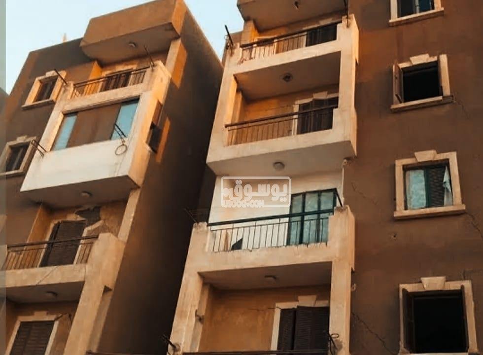 شقة للايجار بسعر لقطة 1500 فى الشهر فى الجيزة