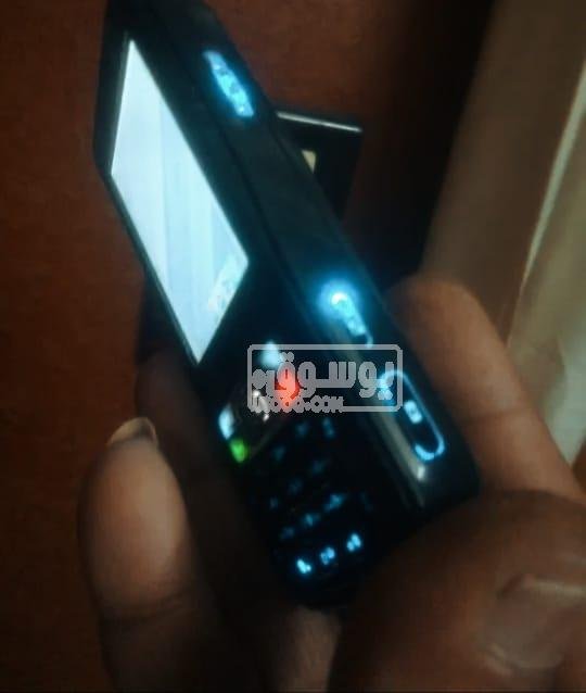 تلفون نوكيا زراير للبيع مستعمل بحالة جيدة فى المرج بالقاهرة