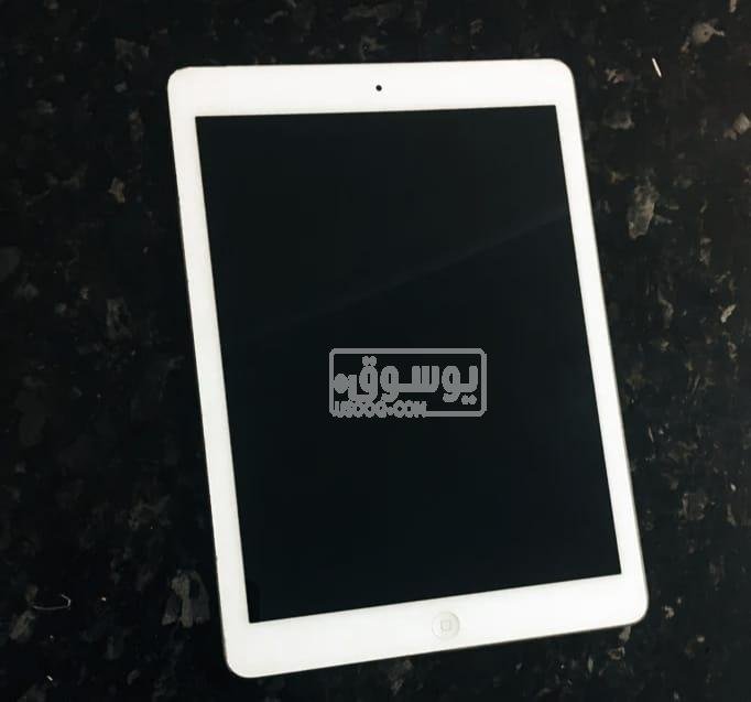للبيع ايباد من ابل حالته ممتازة معاه شاحن وجراب فى عين شمس