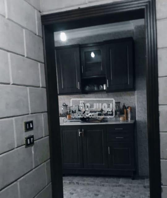 شقة متشطبة تشطيب لوكس للبيع بسعر قابل للفصال فى القاهرة