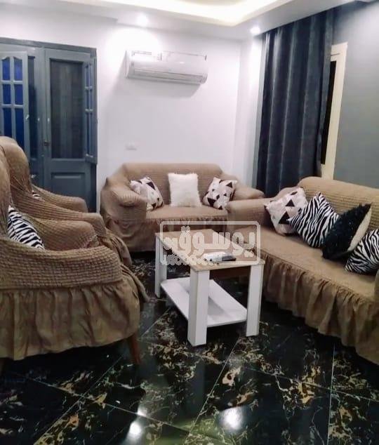 للايجار اليومى شقة مفروشة فى وسط كل الخدمات فى 6 اكتوبر