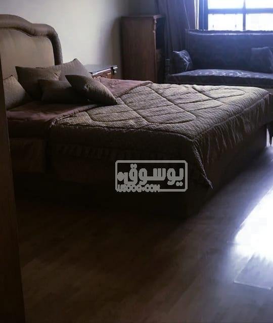 شقة للايجار مفروشة فيو على النيل فى ارقى احياء الزمالك