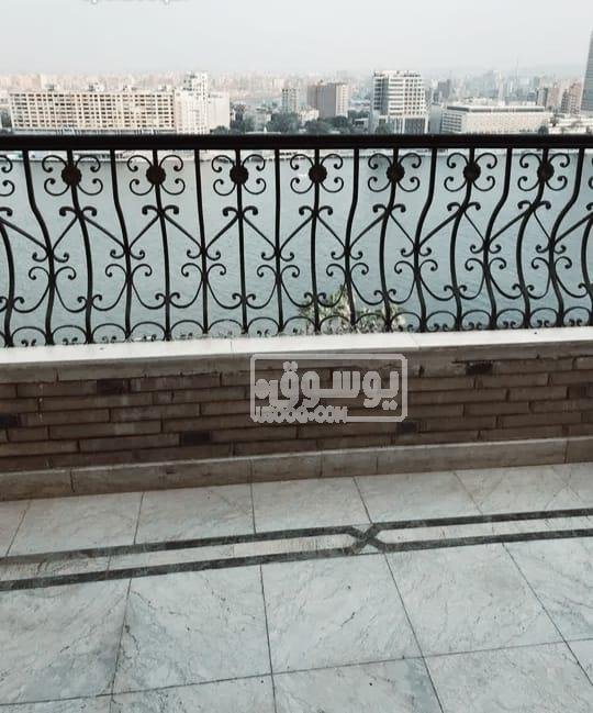 شقة للايجار مفروشة فيو على النيل فى ارقى احياء الزمالك