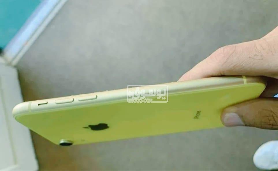 موبايل للبيع i phone XR بطارية 88% مستعمل بحالة ممتازة
