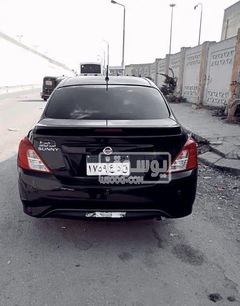 للبيع سيارة نيسان صنى اوتوماتيك مكيفة فى الحلمية بالقاهرة
