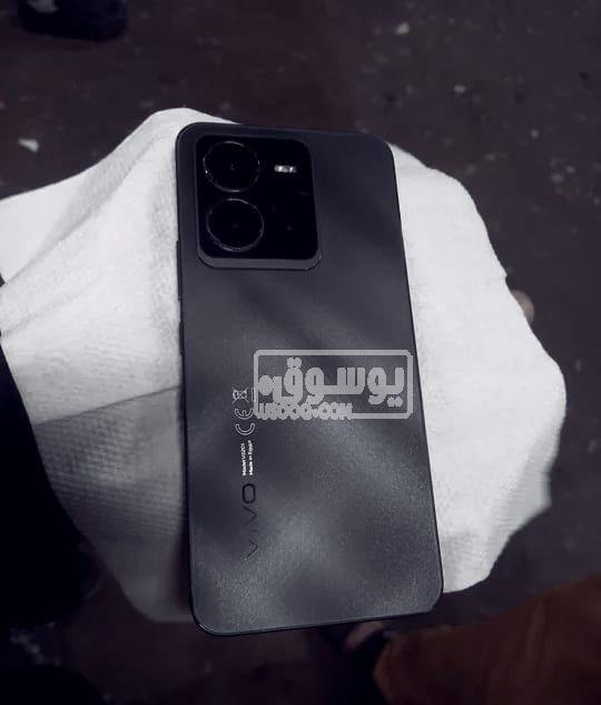 للبيع موبايل فيفو V25e زى الجديد معاه مشتملاتة فى فيصل