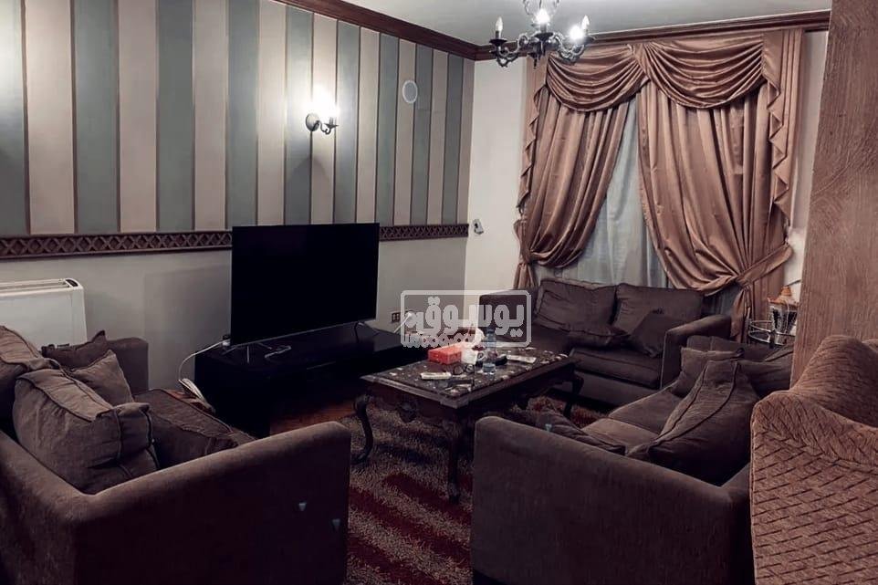 شقة بالتجمع الخامس للبيع 214 متر دور كامل فيو جاردن