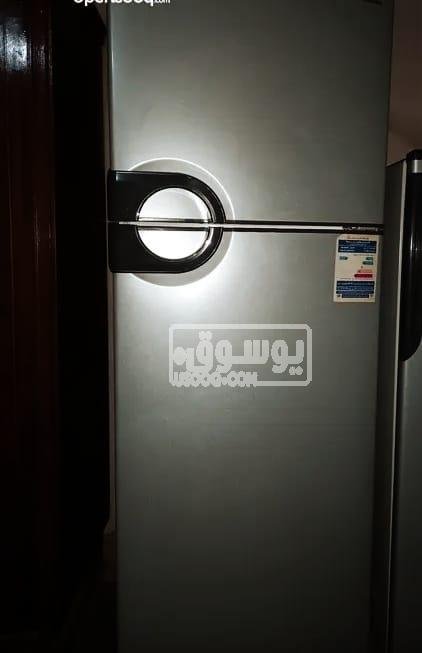 تلاجة توشيا للبيع 238 لتر مستعملة تعتبر جديدة بالهرم