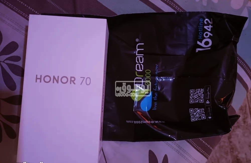 تلفون للبيع استخدام اسبوعين بس هونور 70 ضمان شغال فى فيصل