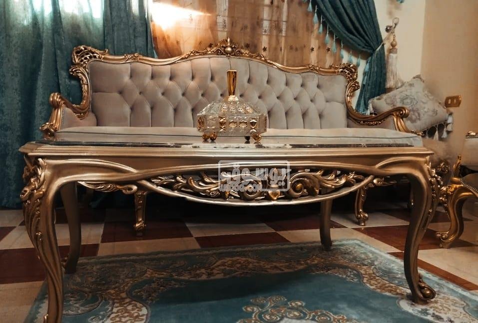 للبيع صالون تحفة شيك يعتبر جديد فى شبرا بالقاهرة