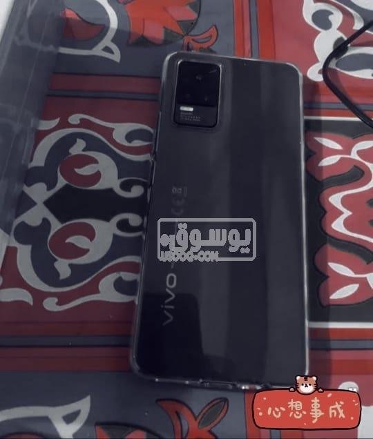 موبايل استعمال شهر بامكانيات عالية فيفو y73 فى شبرا بالقاهرة