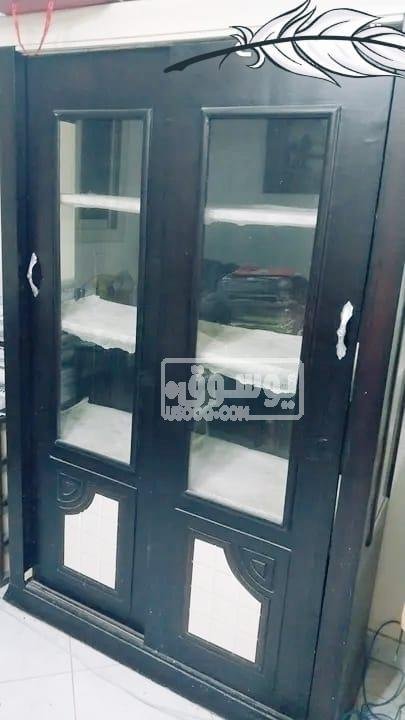 نيش للبيع استخدام بسيط بحالة ممتازة قاعدة زان بالقاهرة