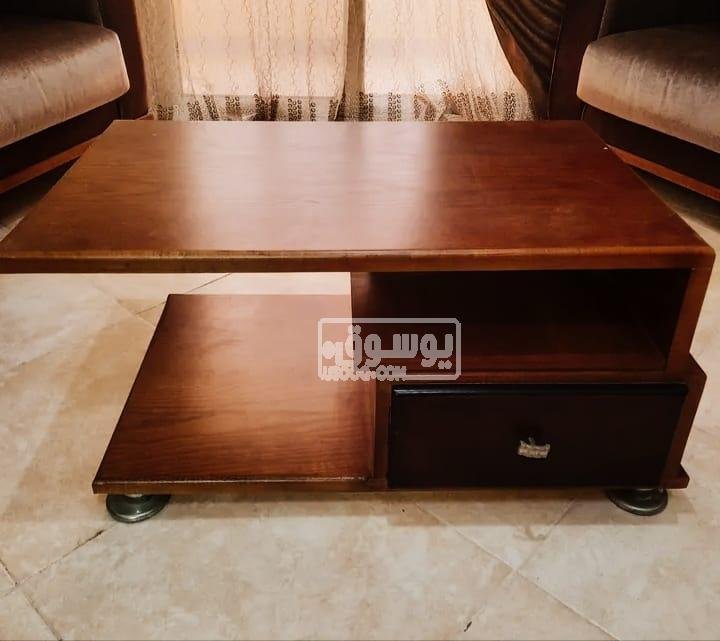 للبيع اوضة انترية خشب زان يعتبر جديدة بالقاهرة