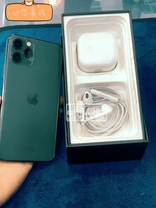 موبايل للبيع ايفون 11 برو بطارية 90% مستعمل بالمعادى