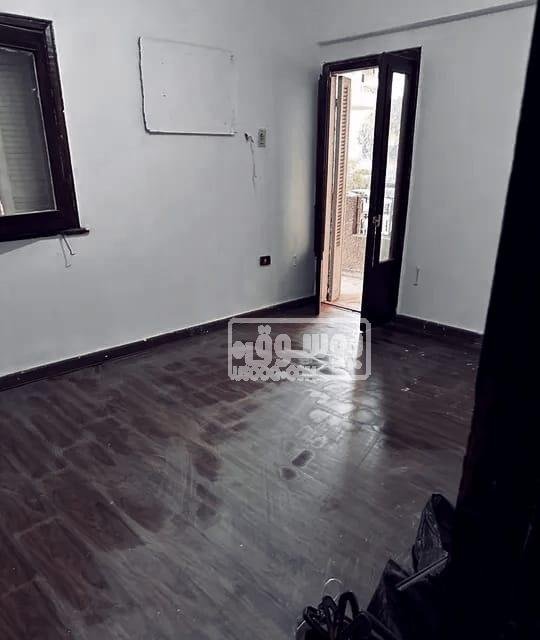 شقة للايجار تصللح سكنى او ادارى دور اول بمدينة نصر