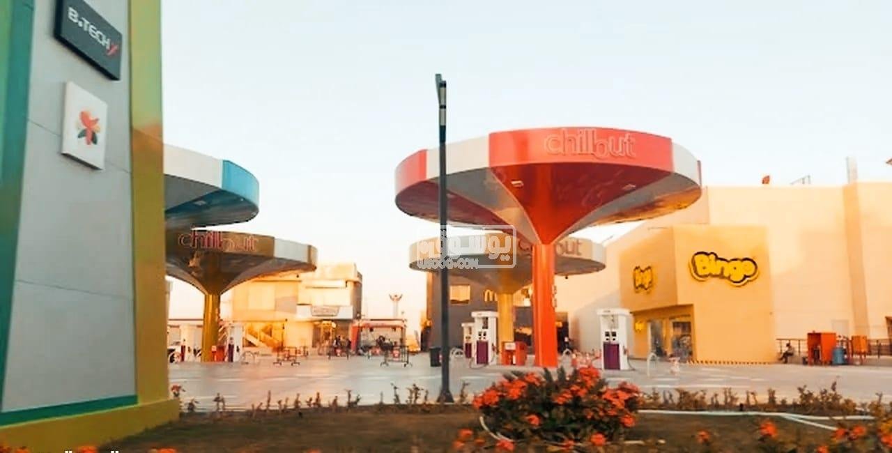 شقة للايجار داخل فيلا دور ارضى مرتفع مفروشة فى مدينة الشروق