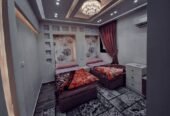شقة للايجار مفروشة فرش فندقى فى منطقة هادية راقية بشيراتون