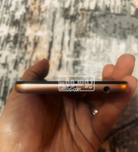 للبيع موبايل Samsung Galaxy J4 Core مستعمل