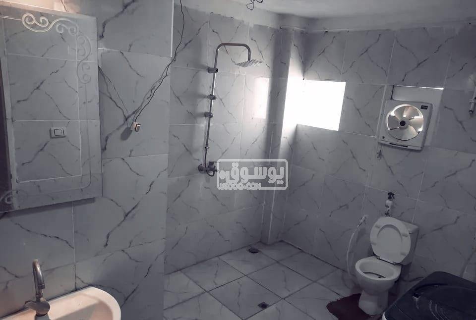 للايجار اوضة فى سكن للبنات مفروشة فرش كامل بالمقطم