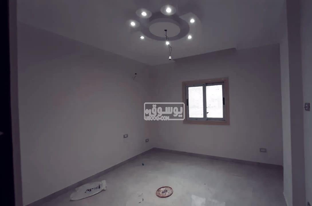 شقة للايجار اول سكن تشطيب عالي تصلح سكنى وادارى بالقاهرة