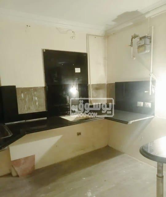 للايجار مكتب مكيف تشطيب لوكس منطقة مميزة بشيراتون بالقاهرة