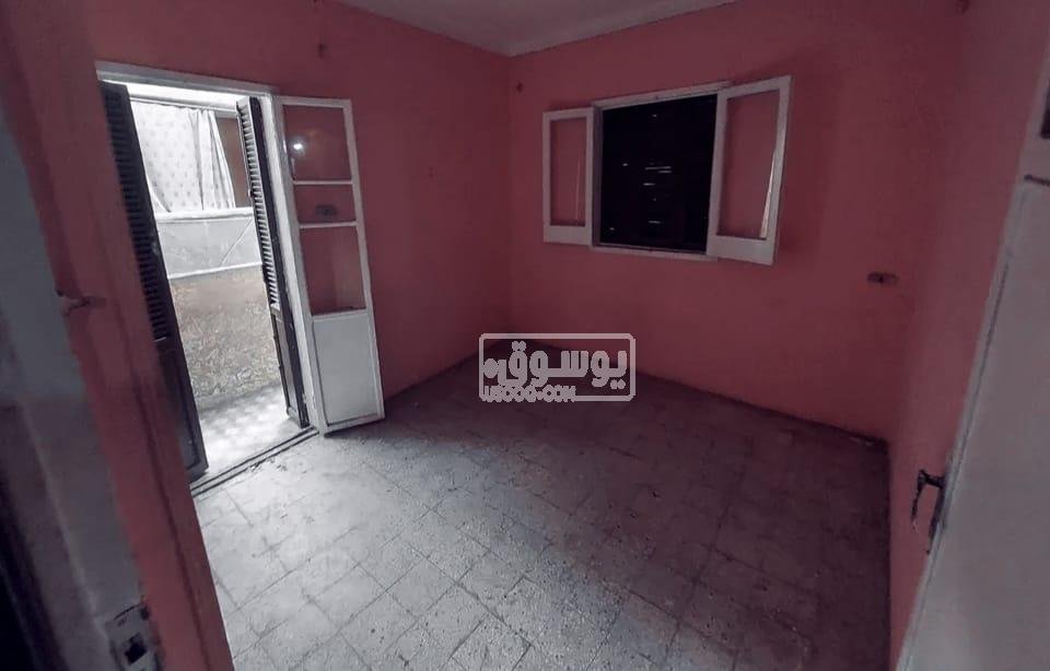 شقة للبيع متشطبة بدون عمولة فى الوايلى بالقاهرة