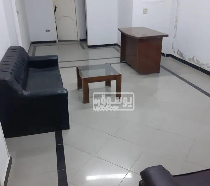 مكتب مفروش للايجار بسعر لقطة فى الهرم