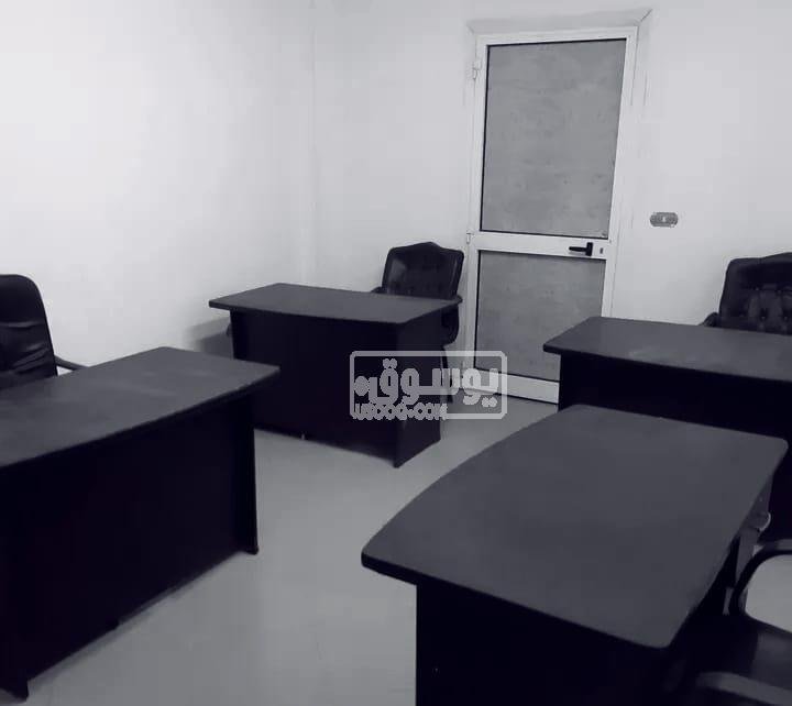مكتب مفروش للايجار بسعر لقطة فى الهرم