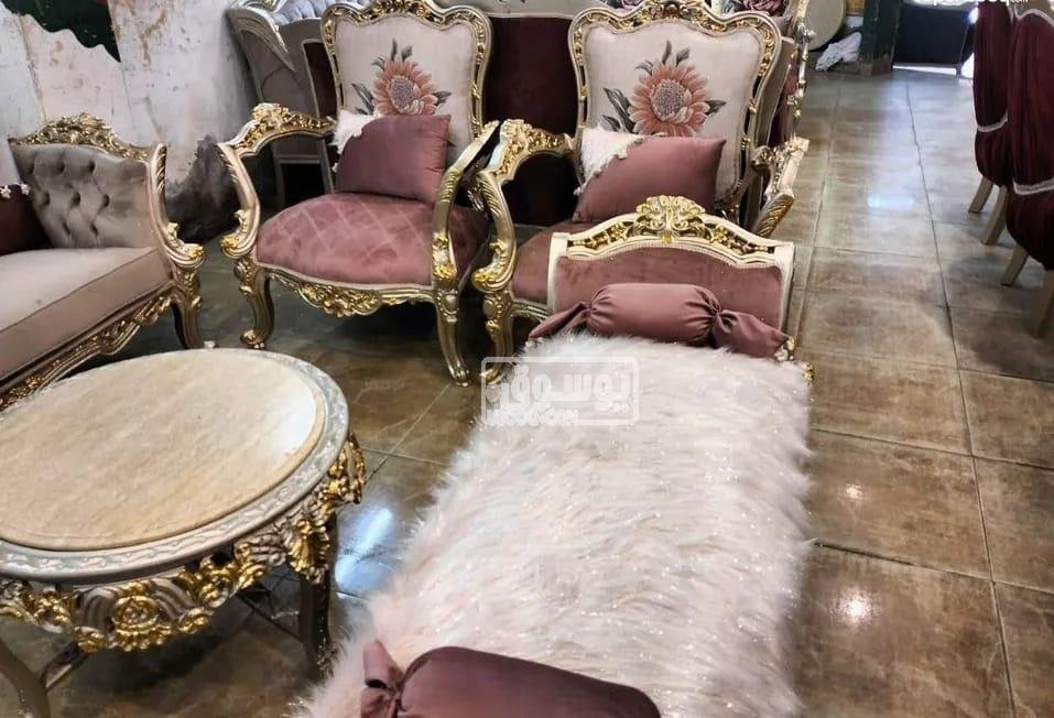 لمحبى الفخامة والرقى والتميز صالون دمياطى درجة اولى للبيع