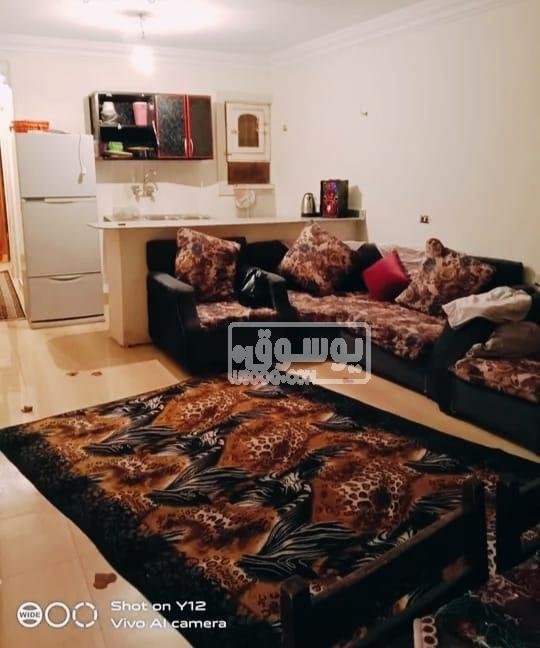شقة فى اول الهرم للايجار مفروشة مكيفة