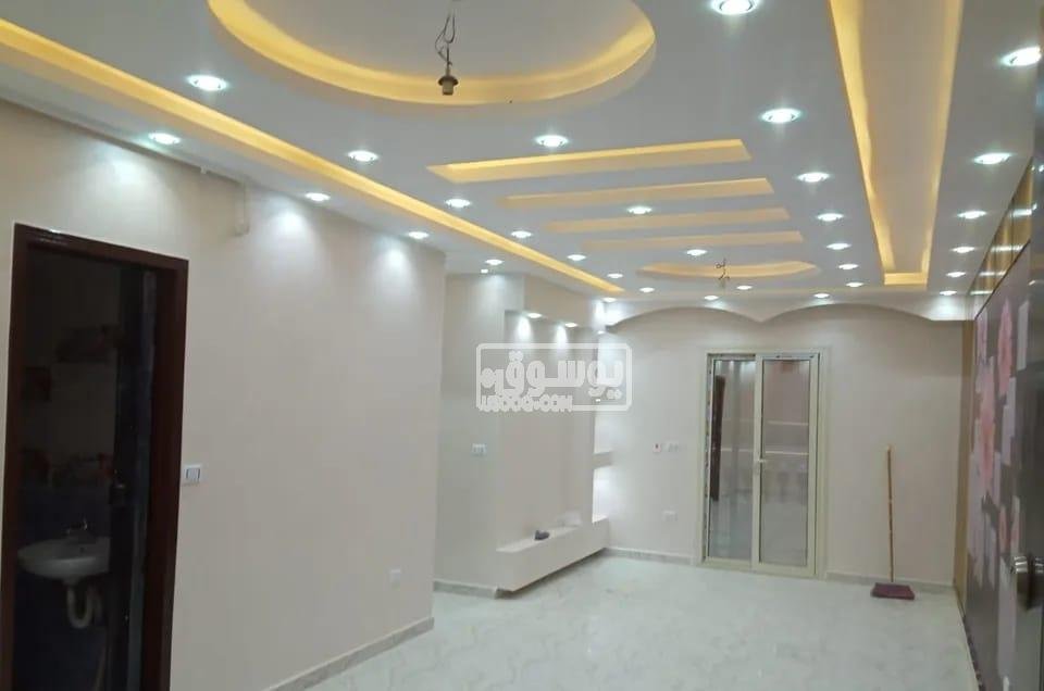 شقة تشطيب الترا سوبر لوكس فى الجيزة للايجار