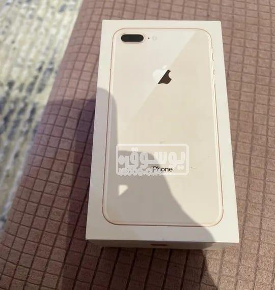 ايفون 8 بلس استخدام خفيف معاه العلبة للبيع بالهرم