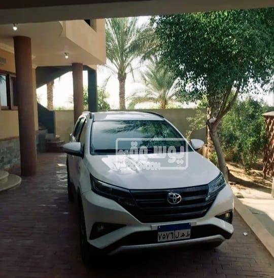 سيارة تويوتا كسر زيرو للبيع فبريكا بالكامل العبور بالقاهرة