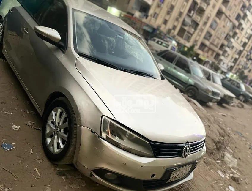 سيارة فولكس جيتا فبريكا برة وجوة رخصة 6 شهور للبيع بالقاهرة