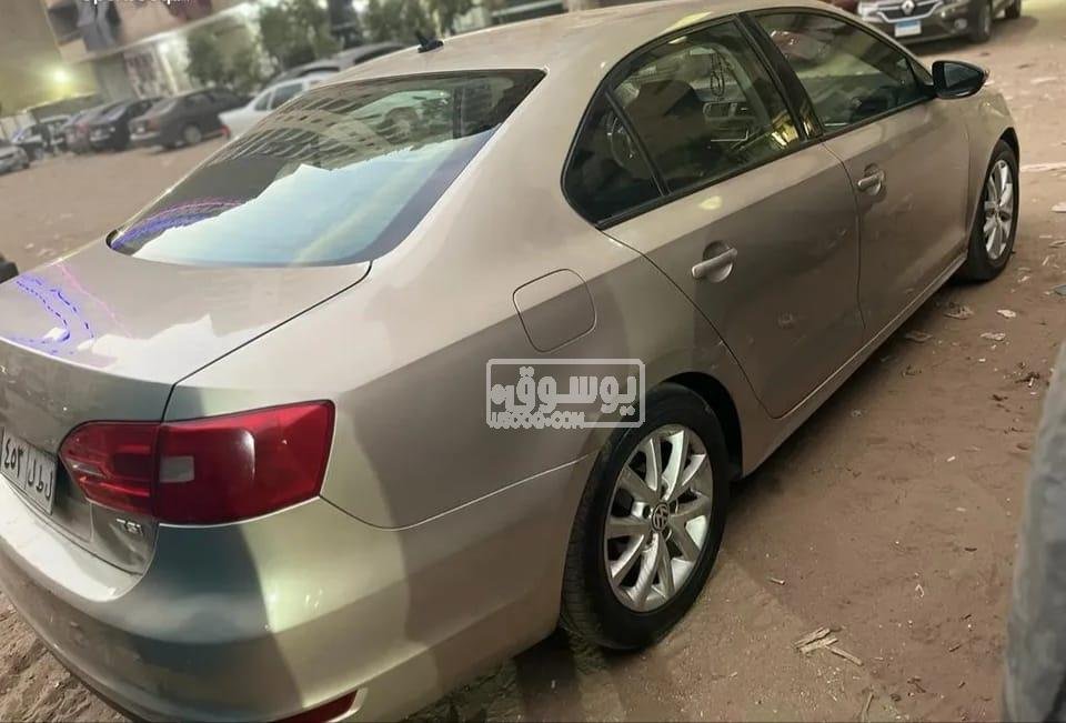 سيارة فولكس جيتا فبريكا برة وجوة رخصة 6 شهور للبيع بالقاهرة