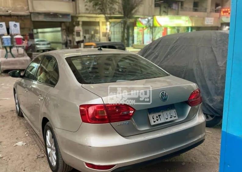 سيارة فولكس جيتا فبريكا برة وجوة رخصة 6 شهور للبيع بالقاهرة