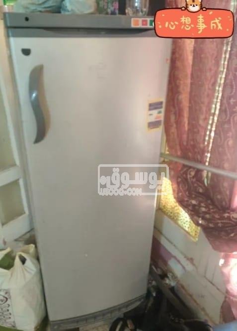 للبيع ديب فريزر من الاسكا 8 قدم مستعمل بالقاهرة