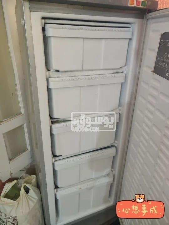 للبيع ديب فريزر من الاسكا 8 قدم مستعمل بالقاهرة
