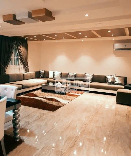 شقة قريبة من جميع الخدمات مفروشة للايجار اليومى بالمهندسين